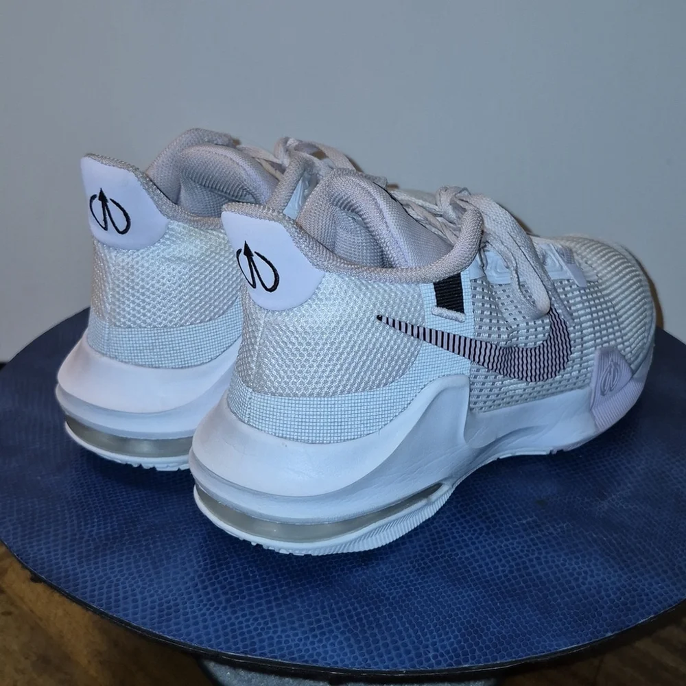 Nike Lilac impact 3 Airmax Mens Shoes sz. 8 (#1806)VGC
